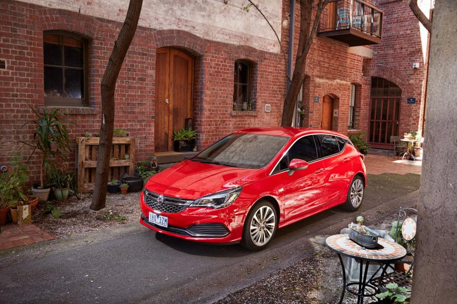  Holden Astra RSV 2016 года  (фото 19 из 26)